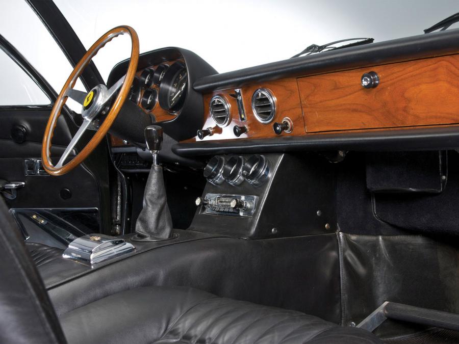  Ferrari 500 Superfast (Series I) 1964 года  (фото 6 из 35)